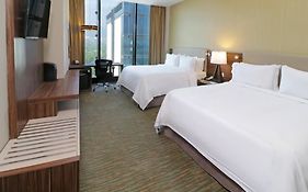 Holiday Inn Express & Suites Monterrey Valle